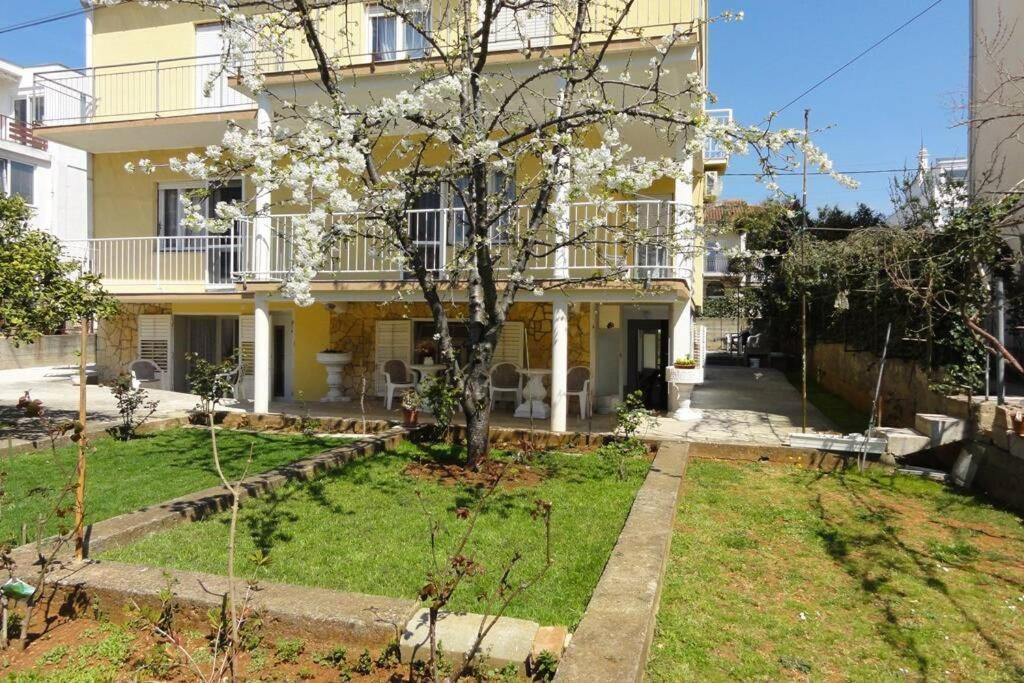 Croatia Zadar Borik Paar Apartment Studio Garden View Number 1 ภายนอก รูปภาพ